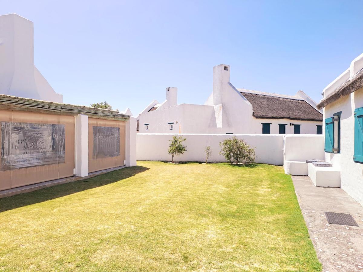 Zandtorini Seaside Cottage Struisbaai Eksteriør billede